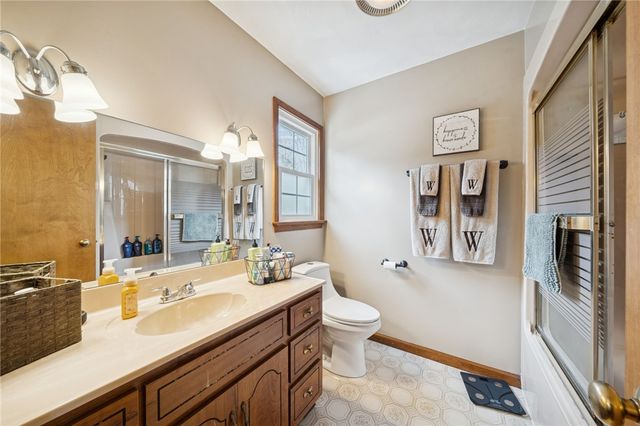 184 Washington Dr, Jefferson Twp, PA 15473