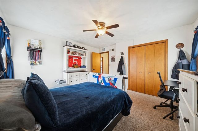 184 Washington Dr, Jefferson Twp, PA 15473