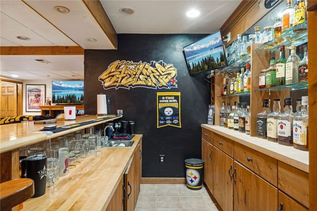 184 Washington Dr, Jefferson Twp, PA 15473