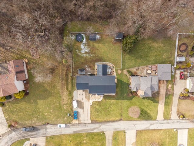 184 Washington Dr, Jefferson Twp, PA 15473