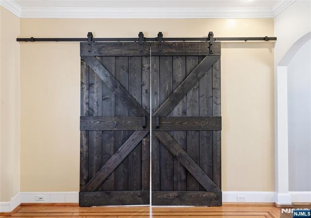 528 Wyndham Road, Teaneck, NJ 07666