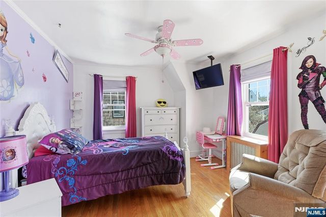 528 Wyndham Road, Teaneck, NJ 07666