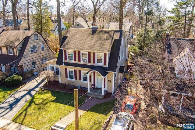 528 Wyndham Road, Teaneck, NJ 07666