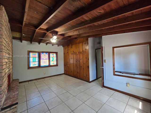 6208 SW 26th St, Miramar, FL 33023