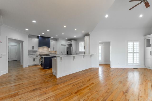 8323 Mitchell Mill Road, Ooltewah, TN 37363