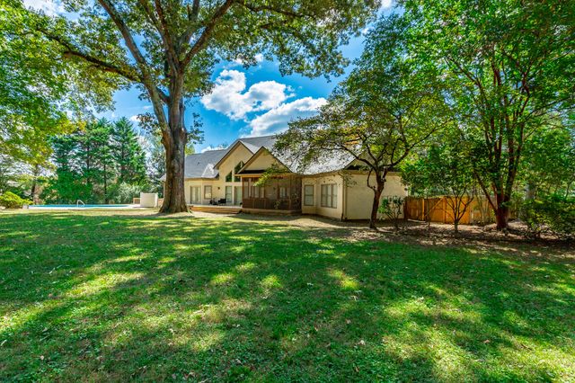 8323 Mitchell Mill Road, Ooltewah, TN 37363