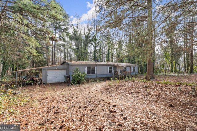 5160 E Holiday Court SE, Acworth, GA 30102