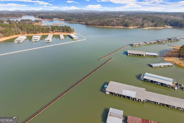 5160 E Holiday Court SE, Acworth, GA 30102