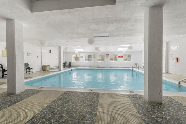 611 W Patterson Avenue 420, Chicago, IL 60613