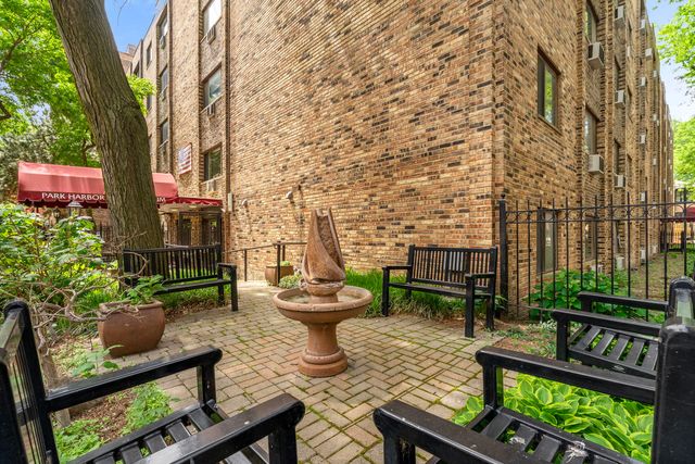611 W Patterson Avenue 420, Chicago, IL 60613