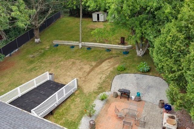 21 N Steele St, Worcester, MA 01607
