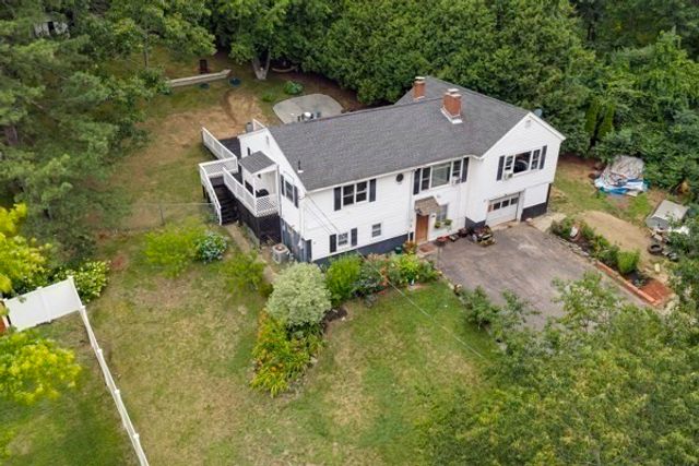 21 N Steele St, Worcester, MA 01607