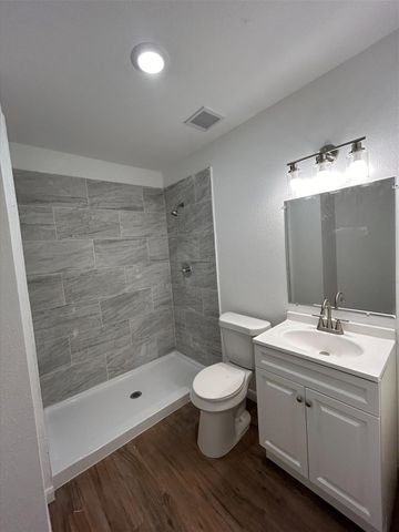 705 E Jones Street, Sherman, TX 75090