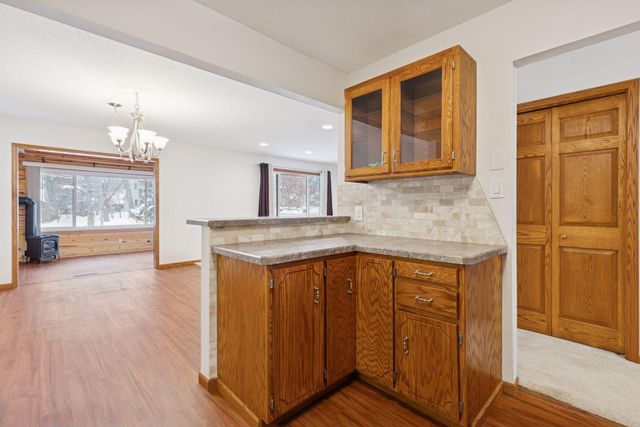 105 South Drive D, Circle Pines, MN 55014