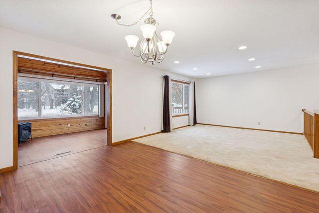 105 South Drive D, Circle Pines, MN 55014