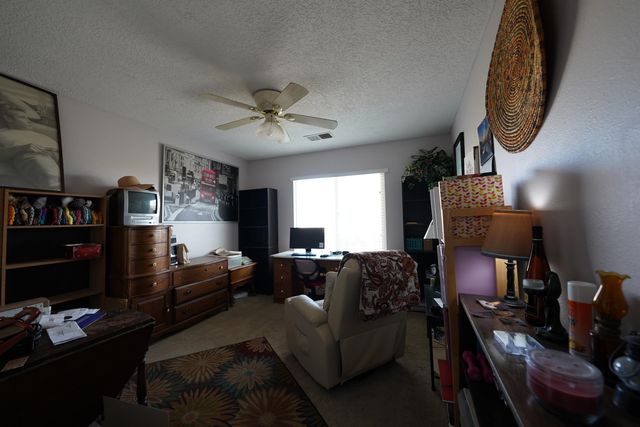 1830 Fran Road SE, Rio Rancho, NM 87124