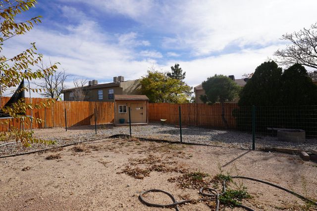 1830 Fran Road SE, Rio Rancho, NM 87124