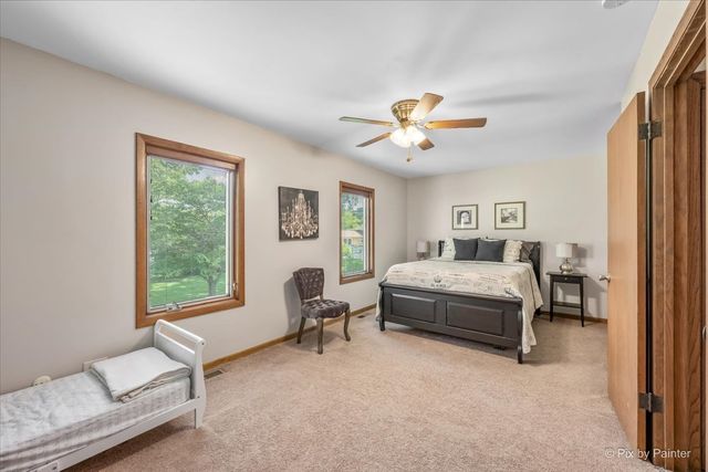 152 Jacquelyn Drive, Bensenville, IL 60106