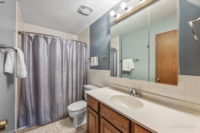 152 Jacquelyn Drive, Bensenville, IL 60106