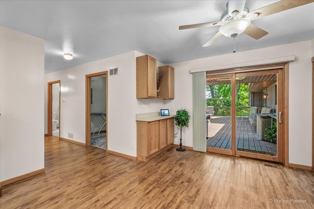 152 Jacquelyn Drive, Bensenville, IL 60106