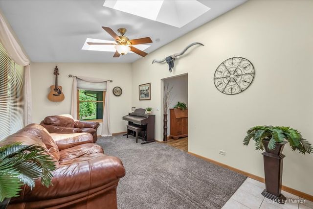152 Jacquelyn Drive, Bensenville, IL 60106