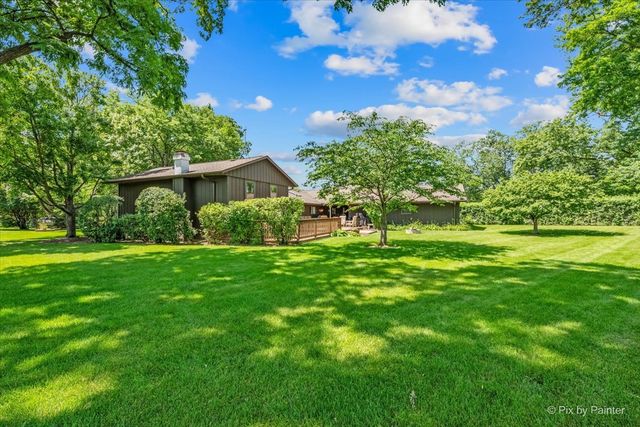 152 Jacquelyn Drive, Bensenville, IL 60106