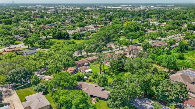 152 Jacquelyn Drive, Bensenville, IL 60106
