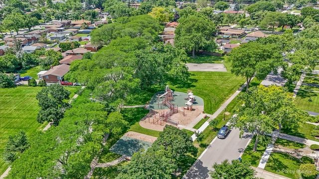 152 Jacquelyn Drive, Bensenville, IL 60106