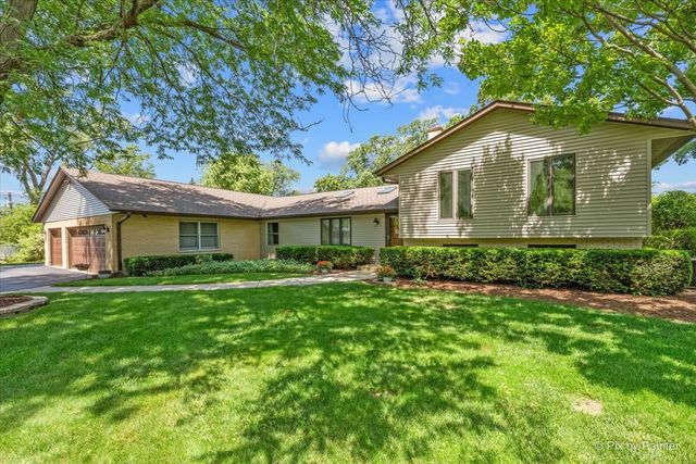 152 Jacquelyn Drive, Bensenville, IL 60106