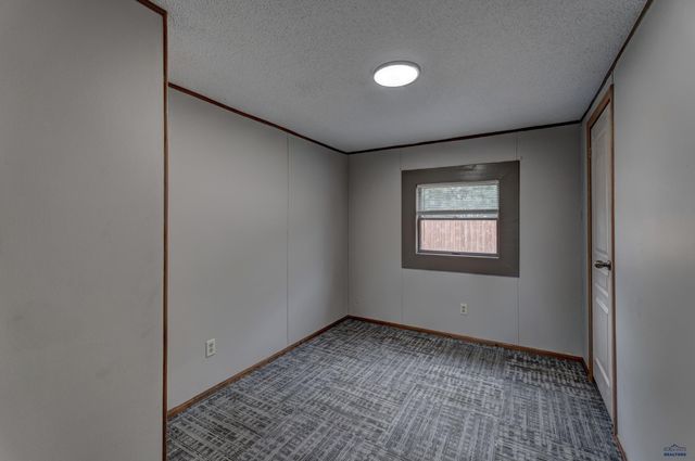 3615 CHIEF DR, Rapid City, SD 57701