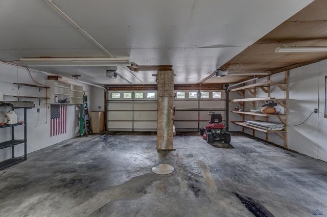 3615 CHIEF DR, Rapid City, SD 57701