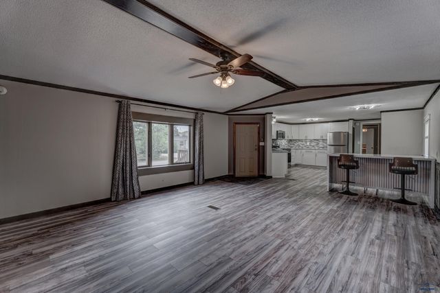 3615 CHIEF DR, Rapid City, SD 57701