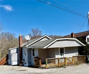 125 Mcgrady Hollow Rd, Summit Twp, PA 16002