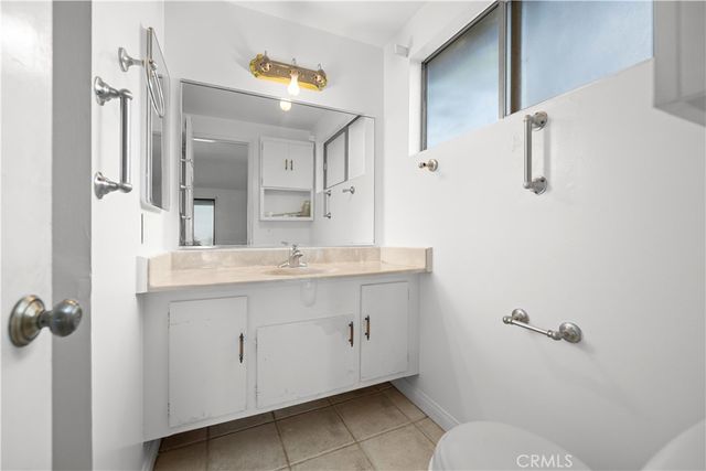 12146 Grovedale, Whittier, CA 90604