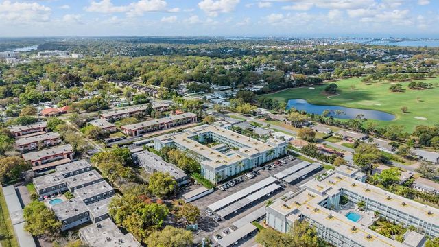 1706 BELLEAIR FOREST DRIVE 220, Belleair, FL 33756