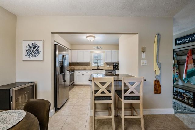 1706 BELLEAIR FOREST DRIVE 220, Belleair, FL 33756