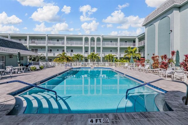 1706 BELLEAIR FOREST DRIVE 220, Belleair, FL 33756