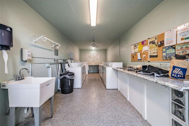 1706 BELLEAIR FOREST DRIVE 220, Belleair, FL 33756