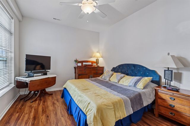 3031 Grand Avenue 317, Des Moines, IA 50312