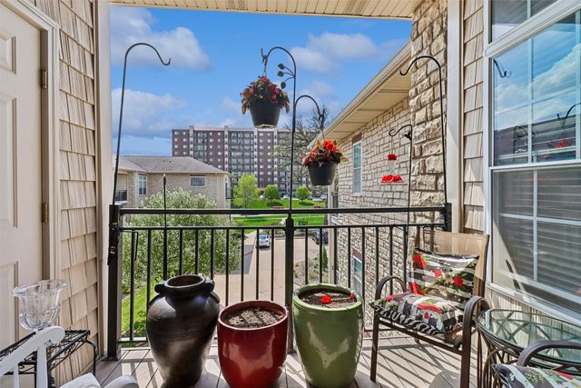 3031 Grand Avenue 317, Des Moines, IA 50312