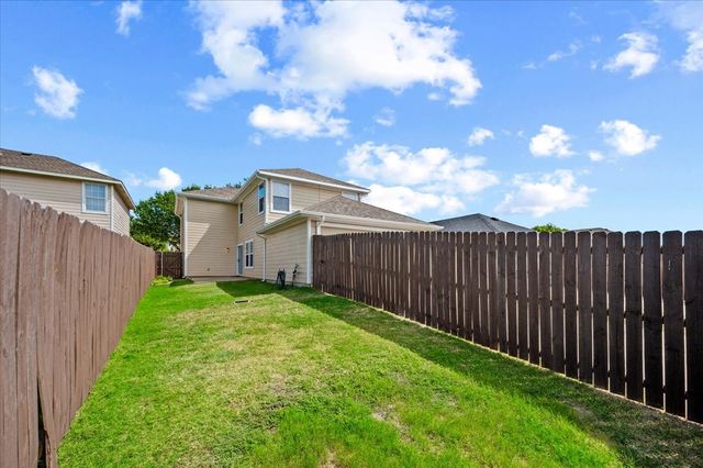 7105 Planters Row Drive, Mckinney, TX 75070