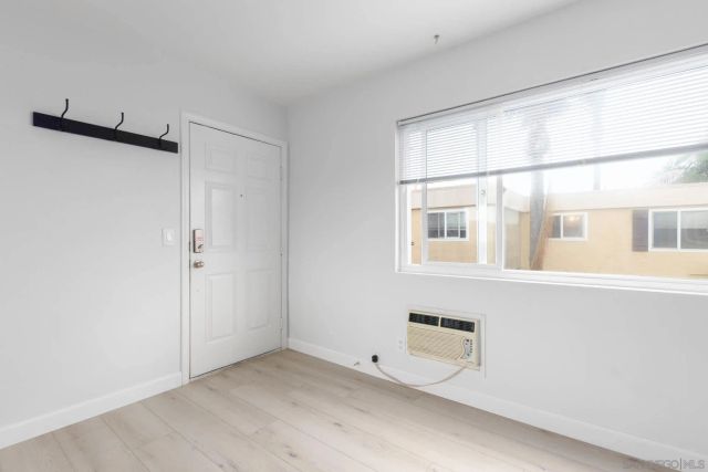 6750 Beadnell Way 39, San Diego, CA 92117