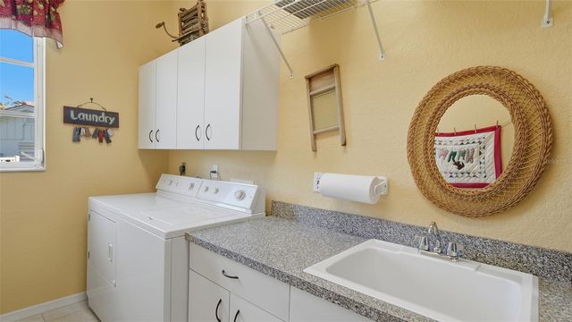 409 BELLINI CIRCLE, Nokomis, FL 34275