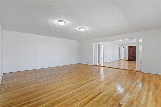 2699 Woodfen Drive, Ellenwood, GA 30294