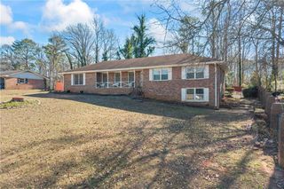 2699 Woodfen Drive, Ellenwood, GA 30294