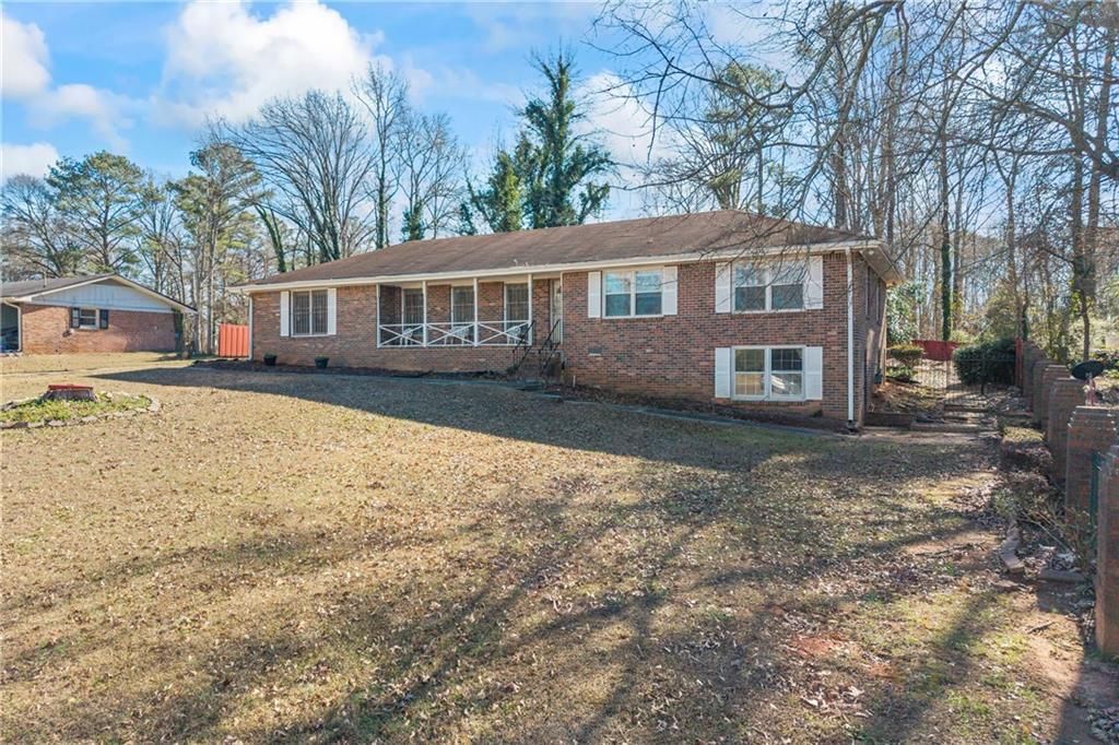 2699 Woodfen Drive, Ellenwood, GA 30294