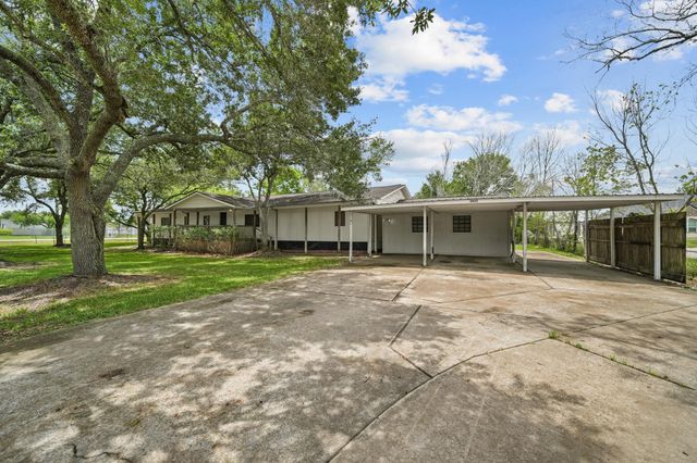 3932 Allen Road, Pearland, TX 77584