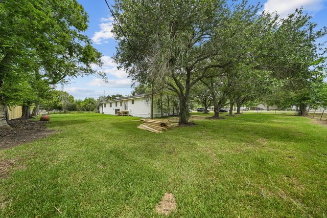 3932 Allen Road, Pearland, TX 77584