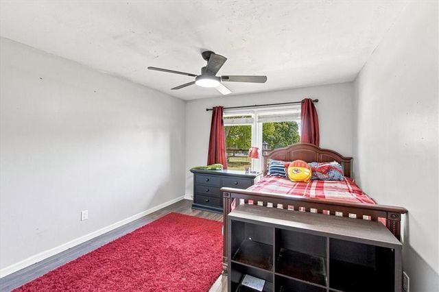 702 2nd Avenue S, Greenwood, MO 64034