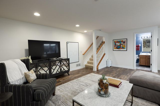 6924 Joysmith Circle, New Albany, OH 43054
